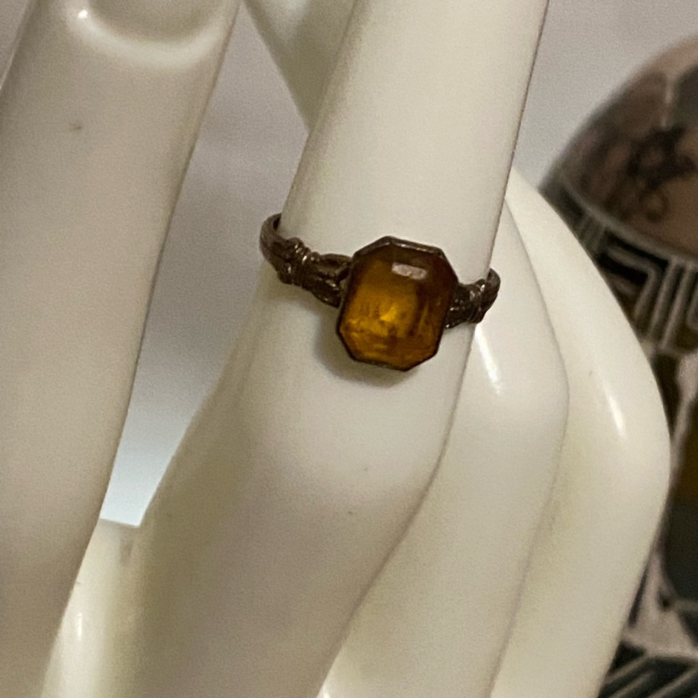 1880's ANTIQUE 10KT YELLOW GOLD CITRINE SOLITAIRE RING SIZE 5 - Picture 2 of 6